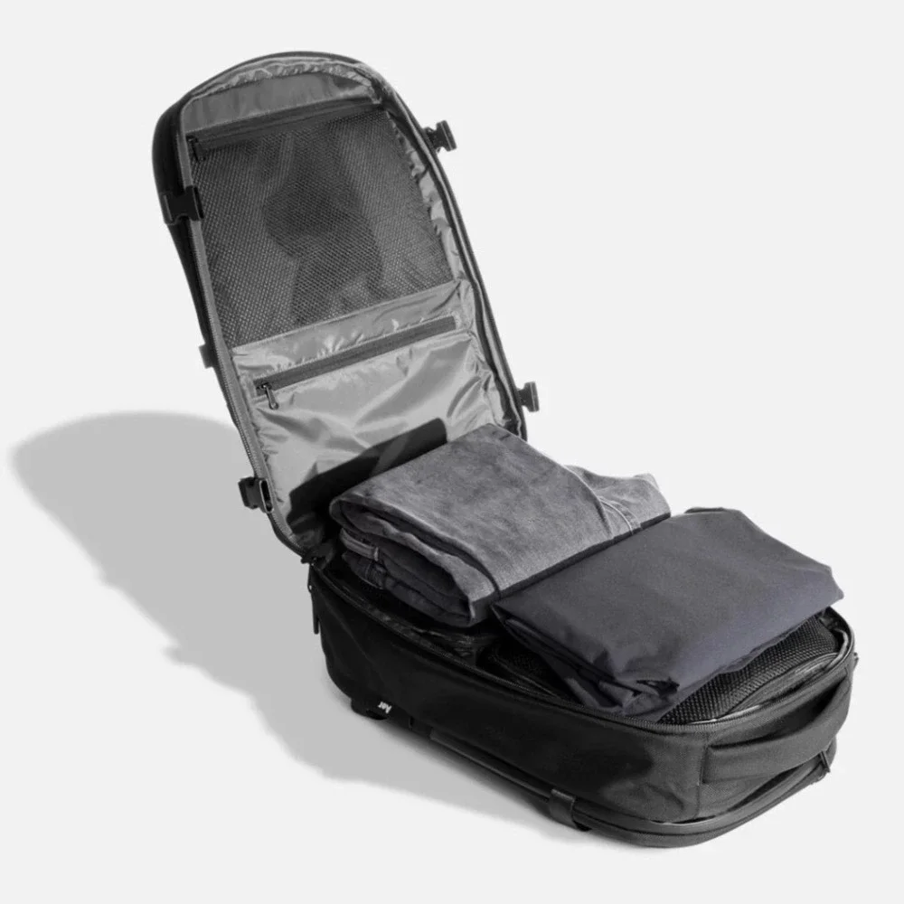 Aer Travel Pack 2 33L Black Like New